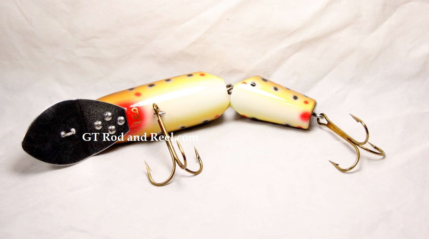 Leo Lure-Musky Dawg-Jointed-6.5-Color Brown TroutLEO-MUSKY DAWG(jointed) 6  1/2, 2.9 oz.