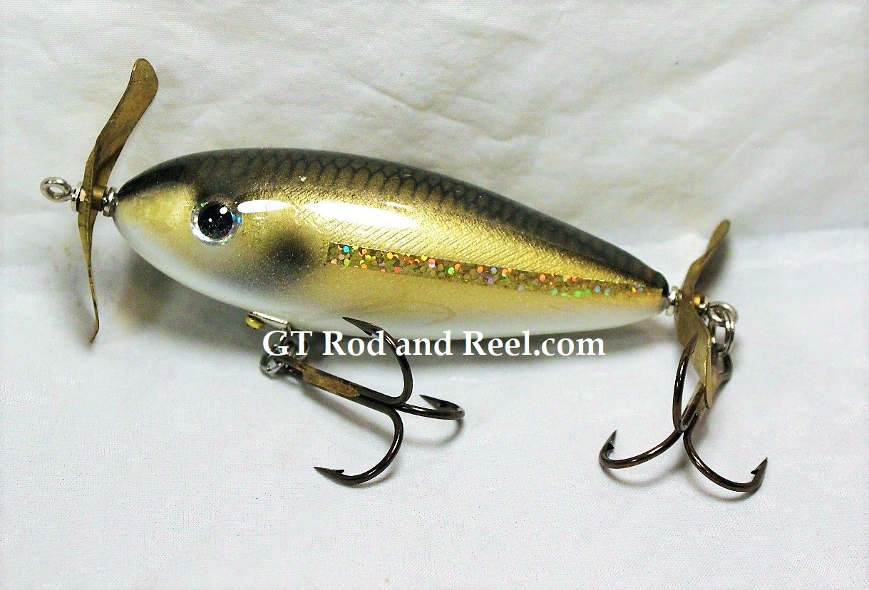 Best American Tackle Surf Master 4 Golden ShinerBest American Tackle Surf  MasterThe Surf Master is one of the new lures that we are introducing for  the 2014 season. It is fashioned after