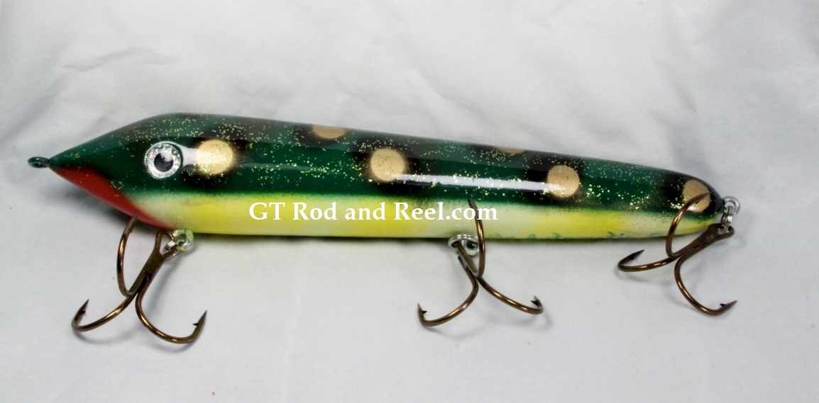 Muskie Safari Mr. Automatic 10 Count-Down Glide Bait Green Frog