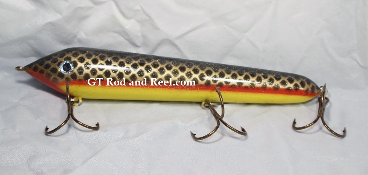 Muskie Safari Mr. Automatic 10" Count-Down Glide Bait Yellow Belly Red Horse