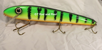 Pearson Plug Lucky 13 Shallow Diver Balsa  Color, Green Glow Perch